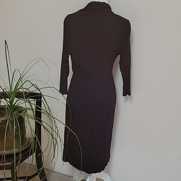 Karen Kane navy faux wrap dress - Picture 6 of 13